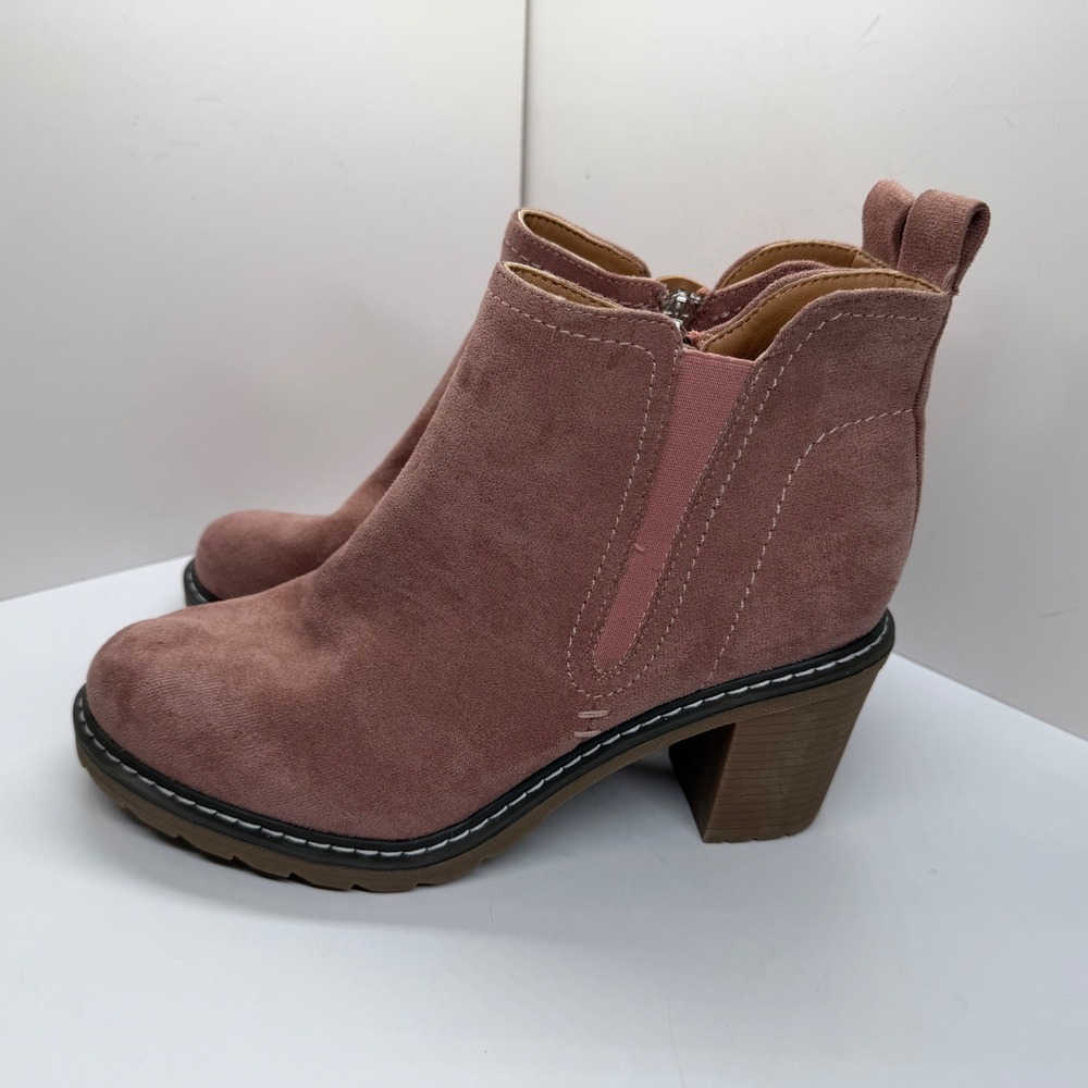 Corky's Mauve Faux Suede Block Heel Ankle Boots Lug Sole Size 10